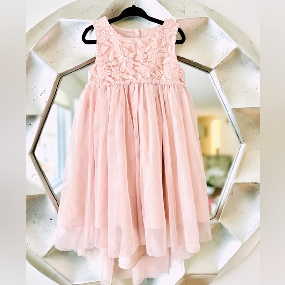 Perfect for Easter -4T🐣🐣 - Picture 1 of 2